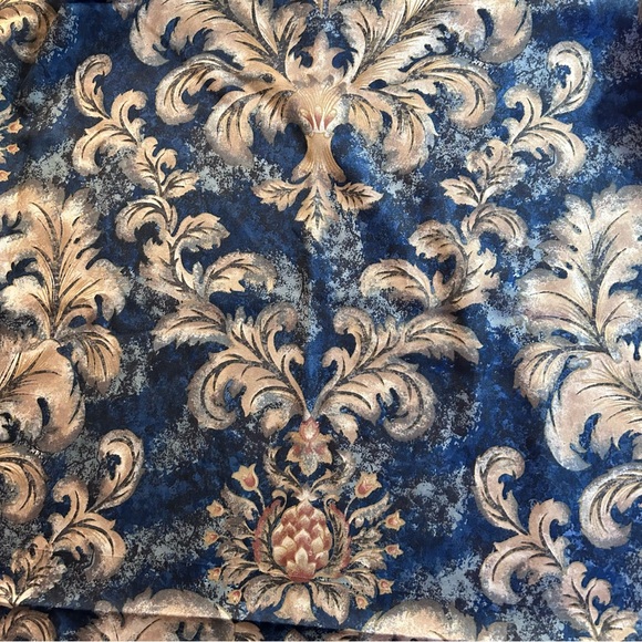 FABRIC REMNANT - Dasmask - Picture 2 of 3